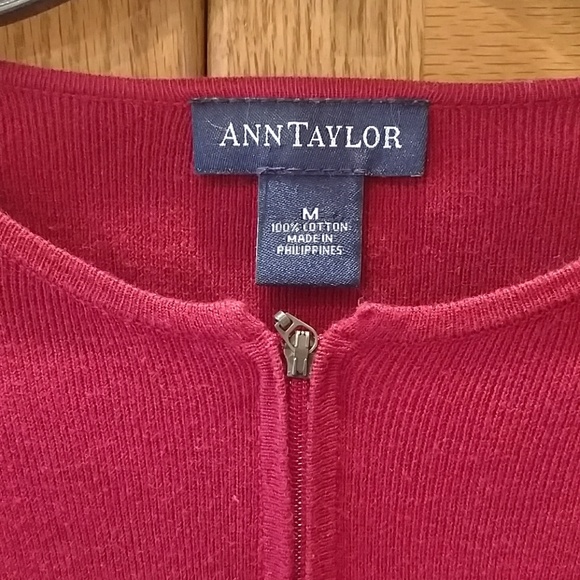 Ann Taylor zippered cardigan - Picture 2 of 2